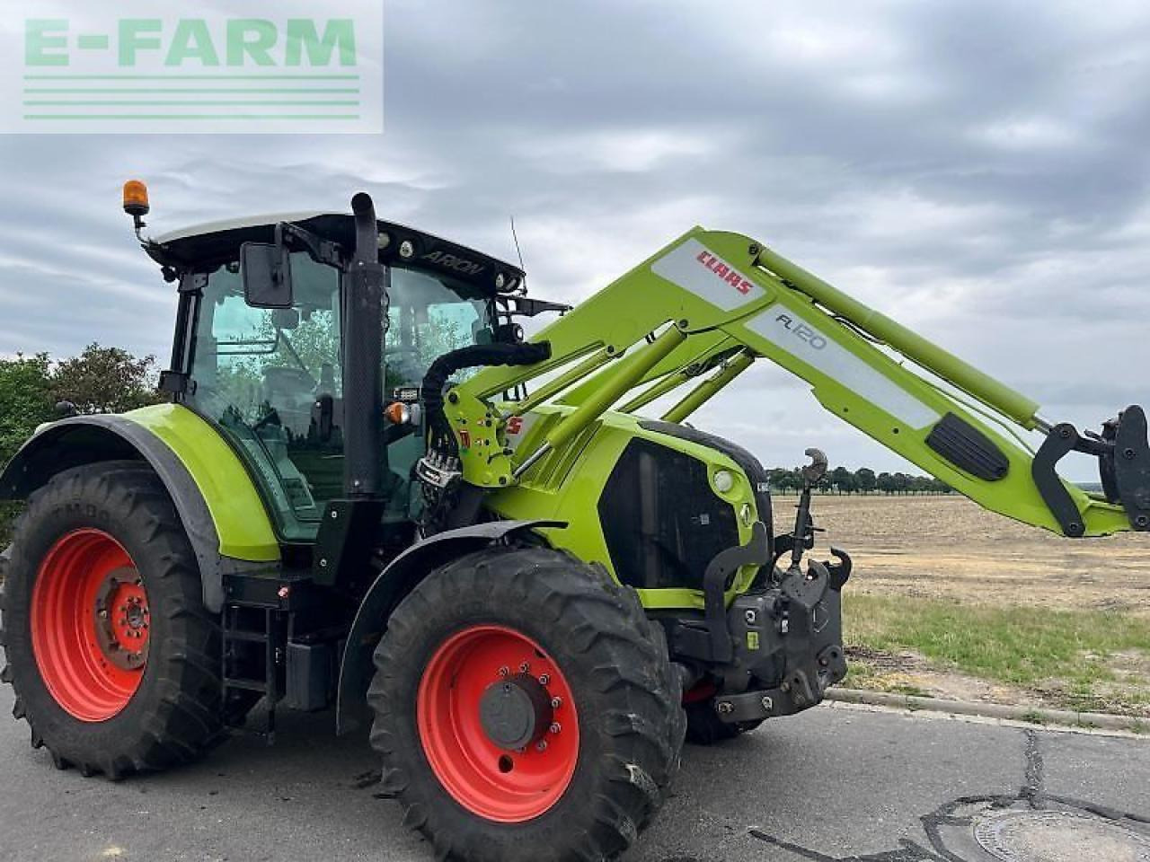 CLAAS gebr. arion 530 - Tractor: foto 2 CLAAS gebr. arion 530 - Tractor: foto 2