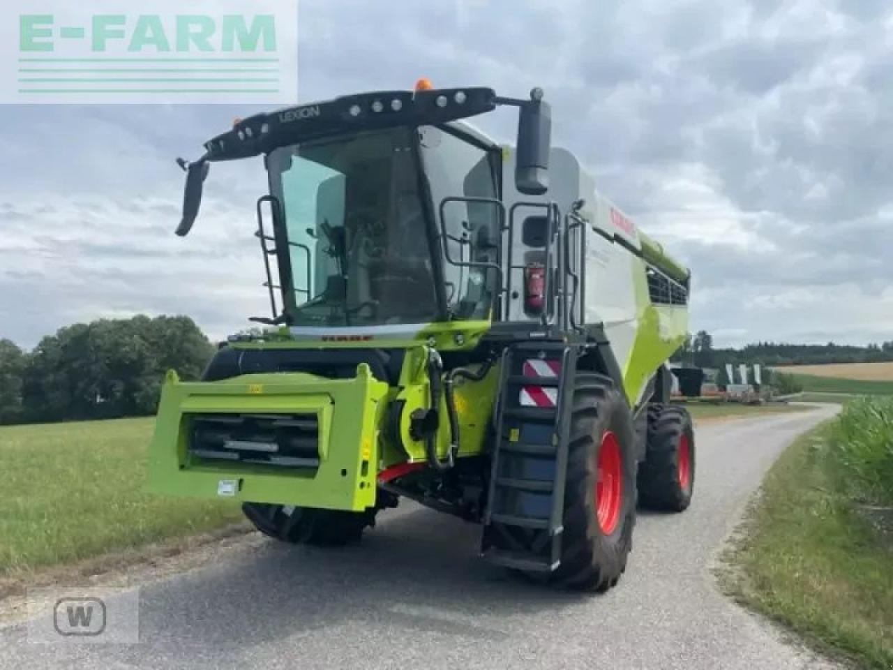 CLAAS lexion 5500 montana - Cosechadora de granos: foto 1 CLAAS lexion 5500 montana - Cosechadora de granos: foto 1