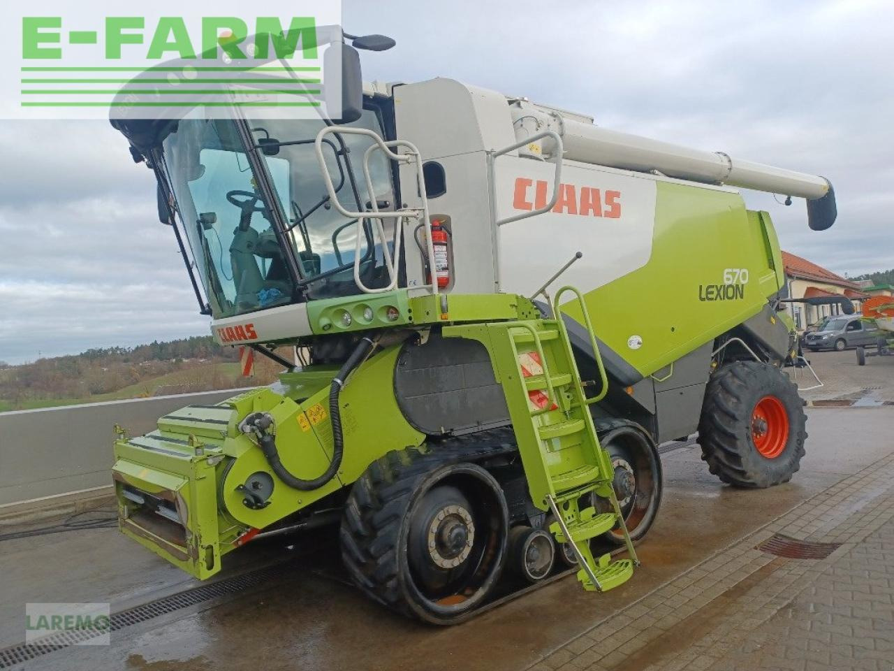 CLAAS lexion 670 tt terratrac v 900 - Cosechadora de granos: foto 1 CLAAS lexion 670 tt terratrac v 900 - Cosechadora de granos: foto 1