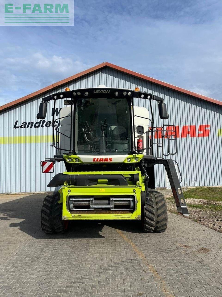 CLAAS lexion 8700 tt - Cosechadora de granos: foto 2 CLAAS lexion 8700 tt - Cosechadora de granos: foto 2