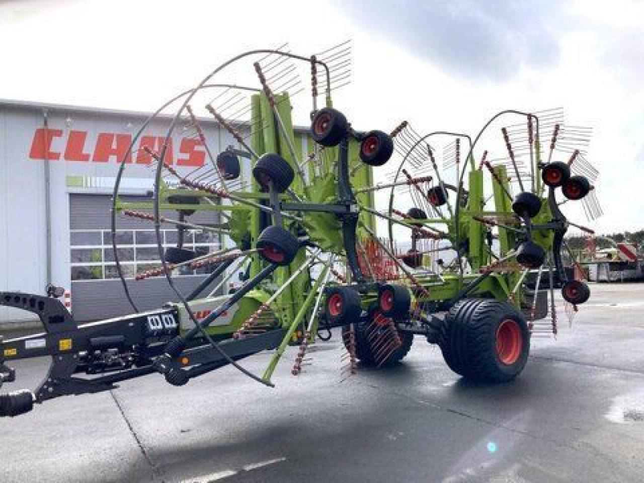 CLAAS liner 4900 business - Henificadora: foto 2 CLAAS liner 4900 business - Henificadora: foto 2