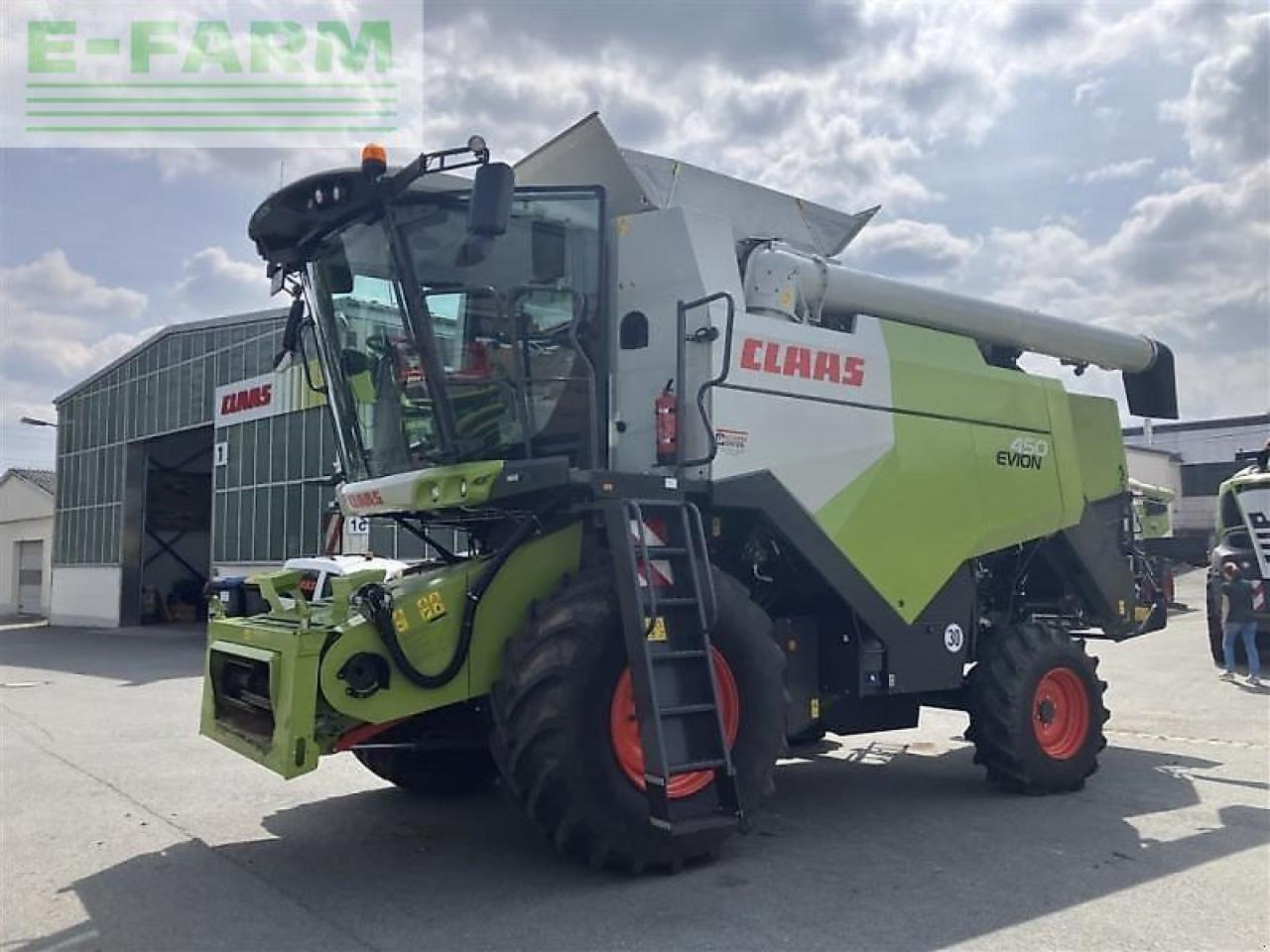 CLAAS mähdrescher evion 450 - Cosechadora de granos: foto 1 CLAAS mähdrescher evion 450 - Cosechadora de granos: foto 1