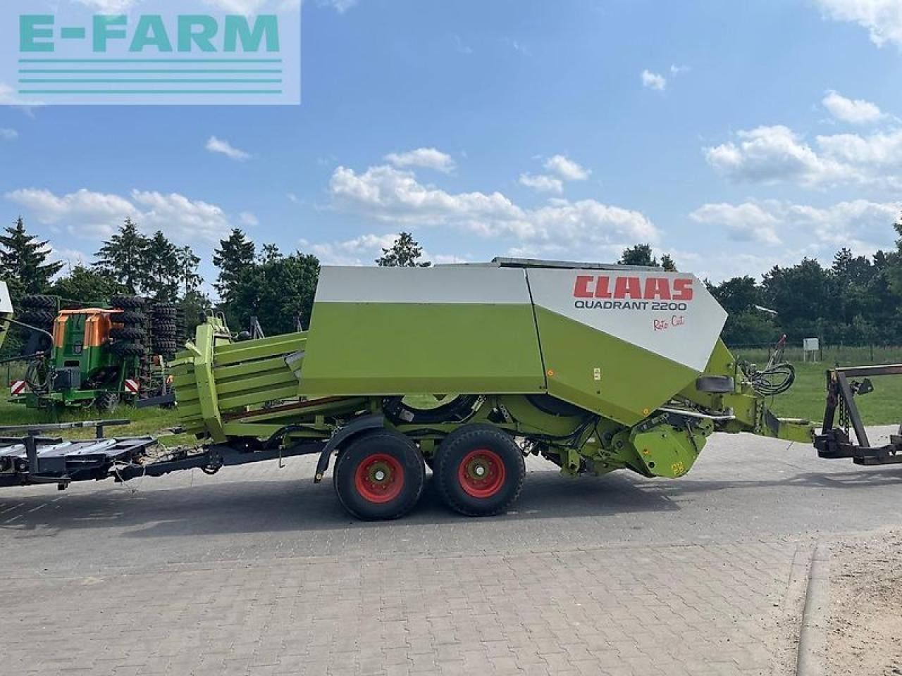 CLAAS quadrant 2200 rc - Empacadora de pacas cuadradas: foto 3 CLAAS quadrant 2200 rc - Empacadora de pacas cuadradas: foto 3
