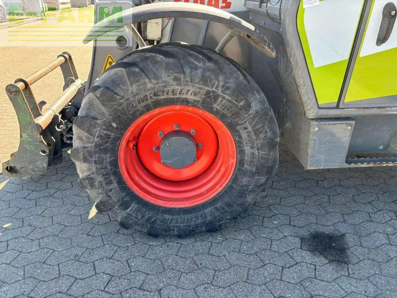 CLAAS scorpion 7030 - Manipulador telescópico: foto 3 CLAAS scorpion 7030 - Manipulador telescópico: foto 3