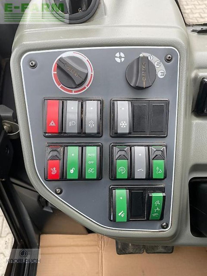 CLAAS scorpion 7055 - Manipulador telescópico: foto 5 CLAAS scorpion 7055 - Manipulador telescópico: foto 5