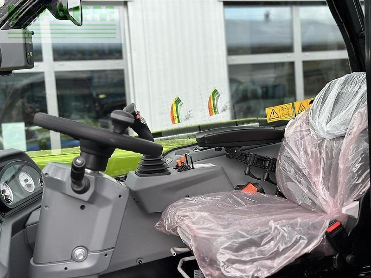 CLAAS scorpion 746 varipower generation ii - Manipulador telescópico: foto 4 CLAAS scorpion 746 varipower generation ii - Manipulador telescópico: foto 4