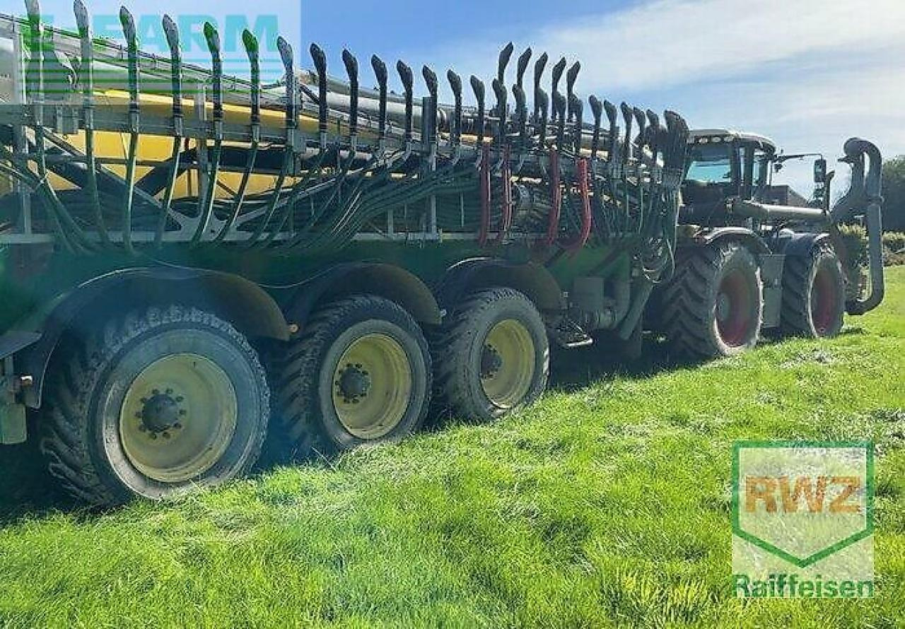 CLAAS xerion 3800 trac TRAC - Tractor: foto 4 CLAAS xerion 3800 trac TRAC - Tractor: foto 4