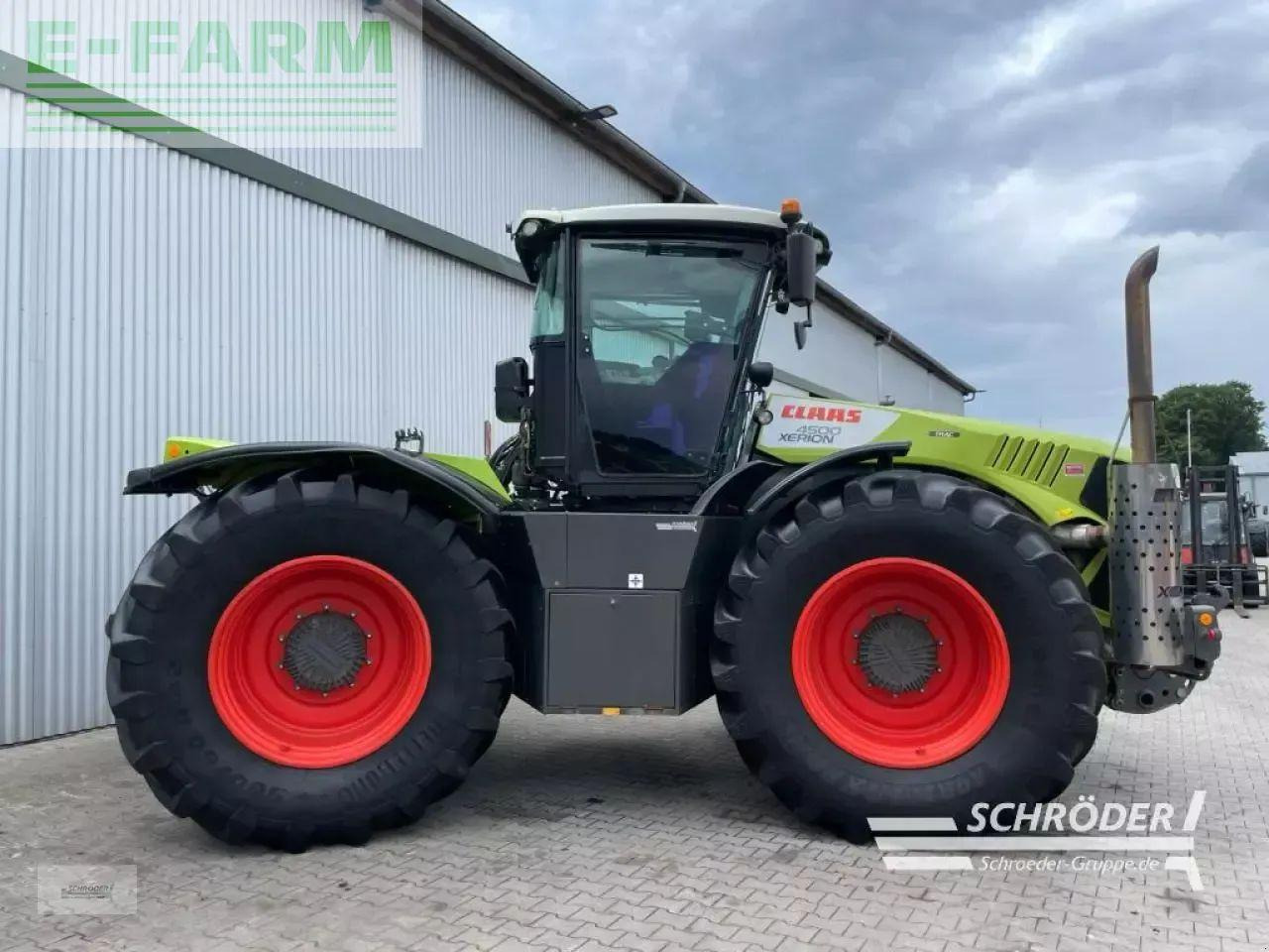 CLAAS xerion 4500 - Tractor: foto 2 CLAAS xerion 4500 - Tractor: foto 2