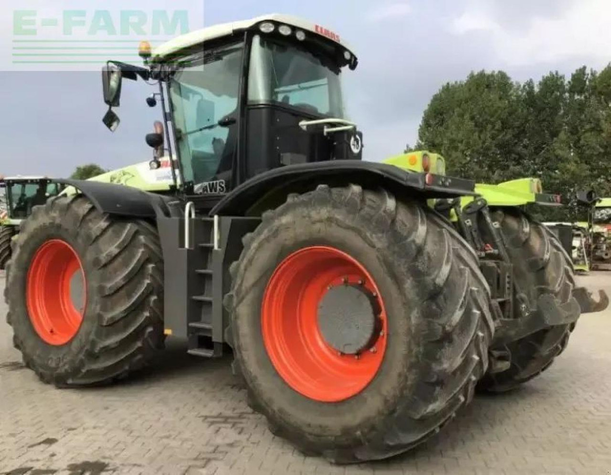 Tractor CLAAS xerion 5000 trac TRAC: foto 6 Tractor CLAAS xerion 5000 trac TRAC: foto 6