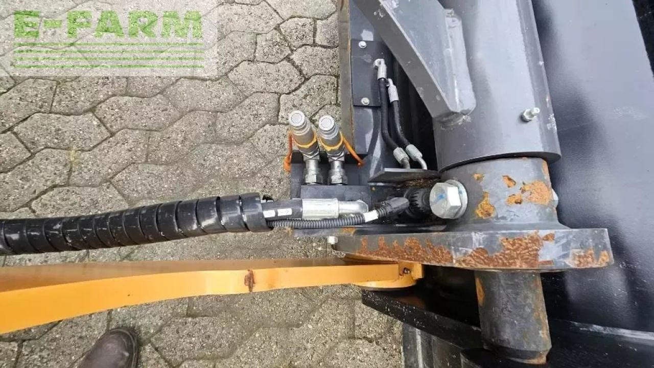 Miniexcavadora Case-IH 321 f: foto 10