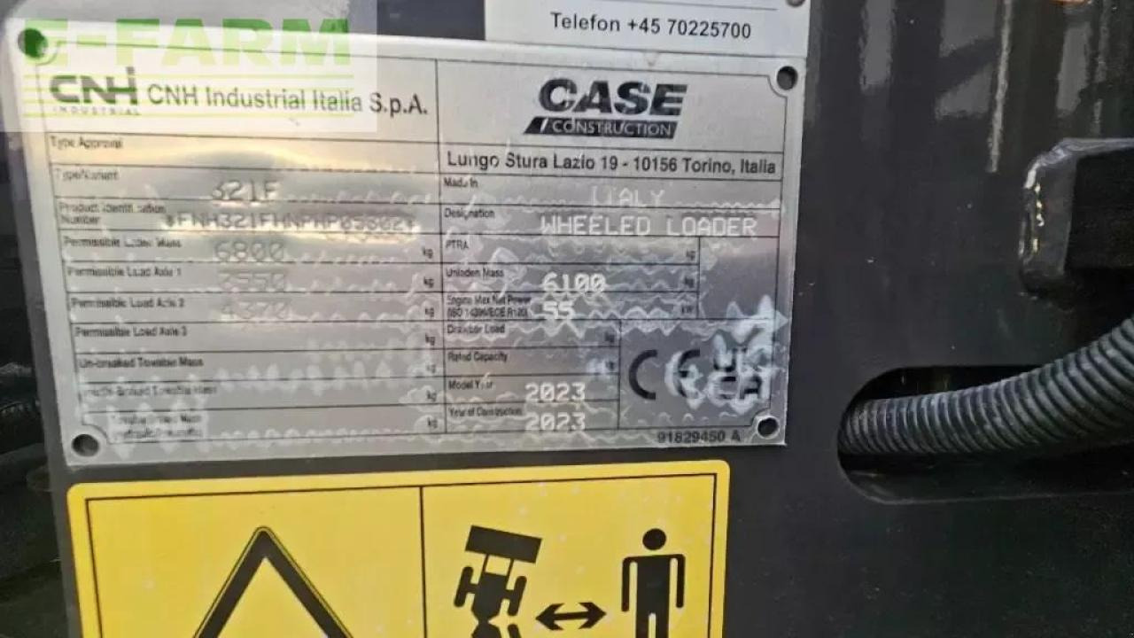 Miniexcavadora Case-IH 321 f: foto 7