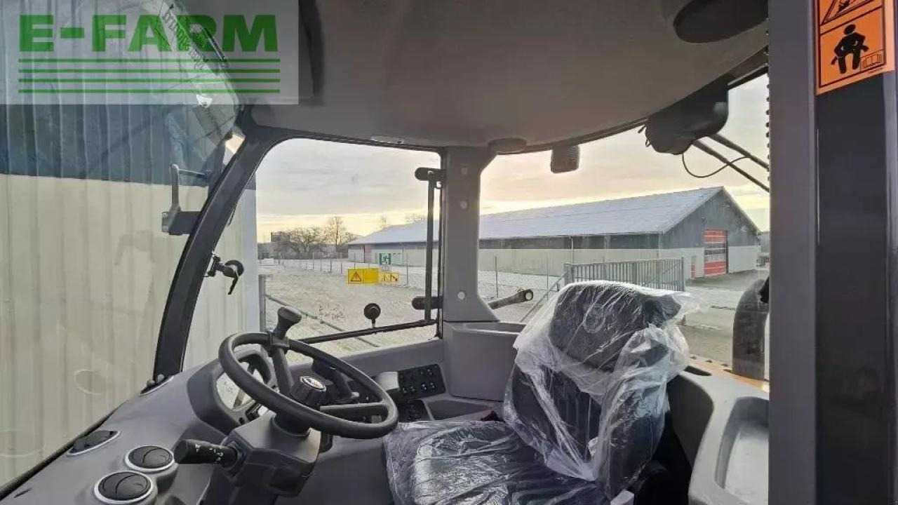 Miniexcavadora Case-IH 321 f: foto 19