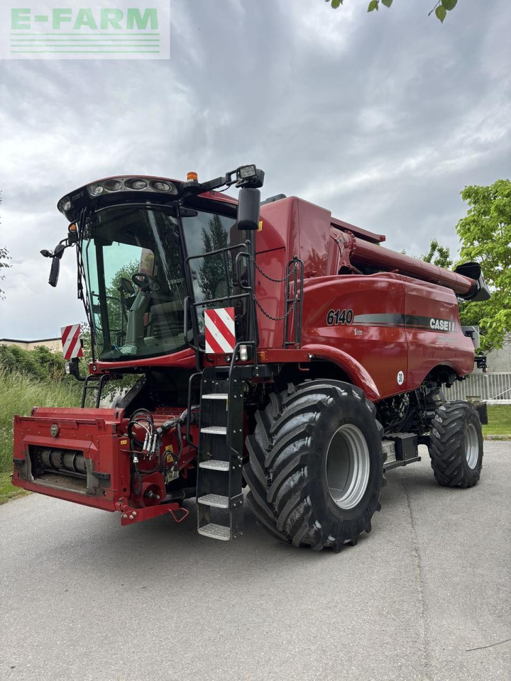 Case-IH axial-flow 6140 - Cosechadora de granos: foto 2 Case-IH axial-flow 6140 - Cosechadora de granos: foto 2