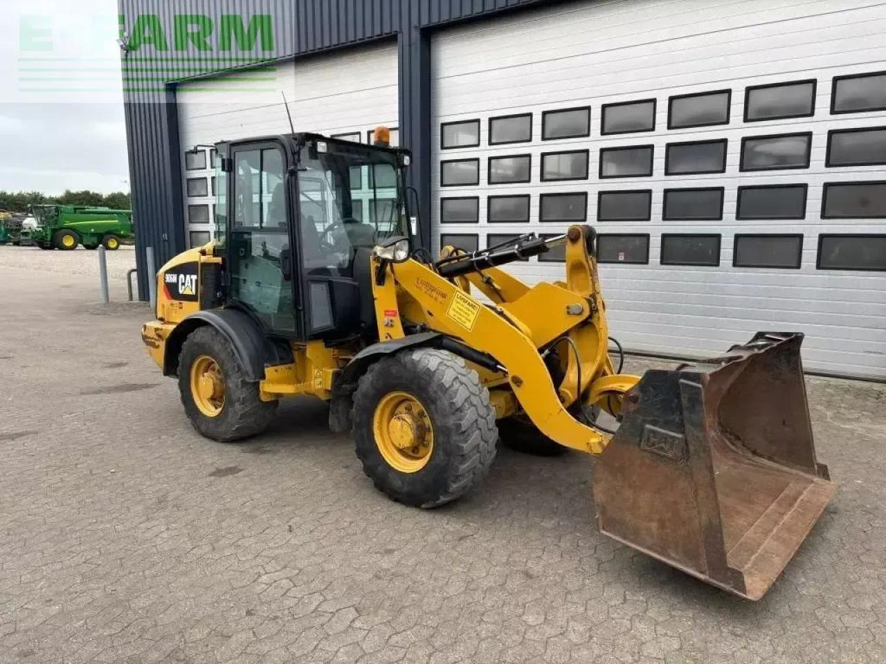 Caterpillar 906 m - Miniexcavadora: foto 4 Caterpillar 906 m - Miniexcavadora: foto 4