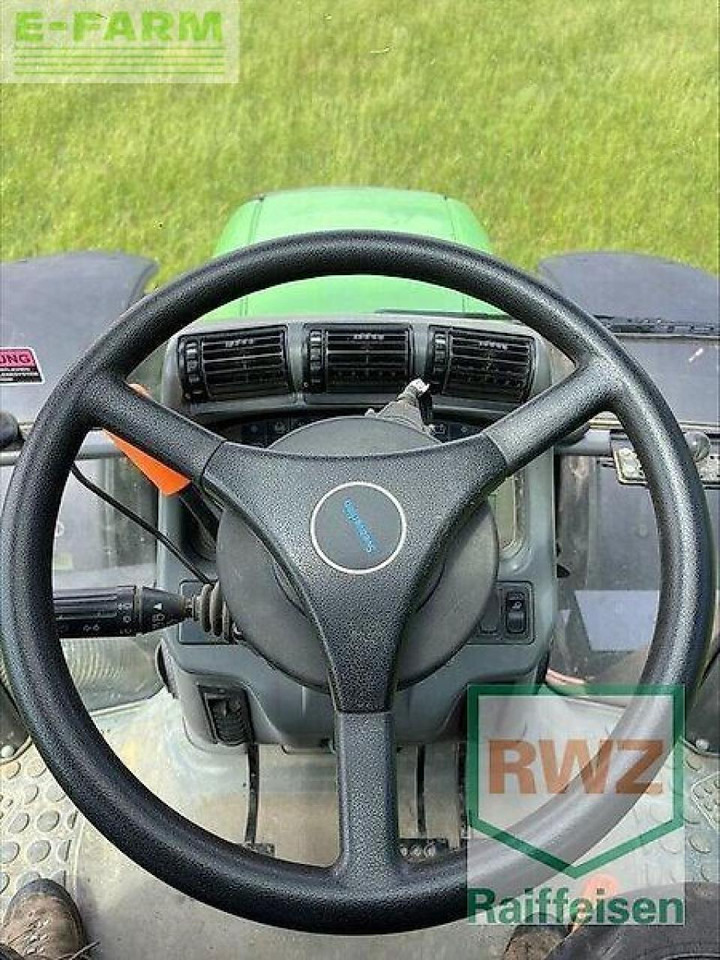 Deutz-Fahr 215 - Tractor: foto 2 Deutz-Fahr 215 - Tractor: foto 2