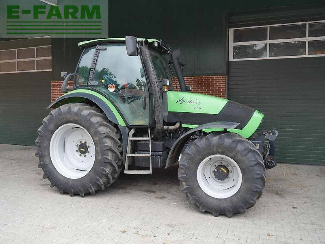 Deutz-Fahr agrotron 120 new nur 2350 std. - Tractor: foto 1 Deutz-Fahr agrotron 120 new nur 2350 std. - Tractor: foto 1