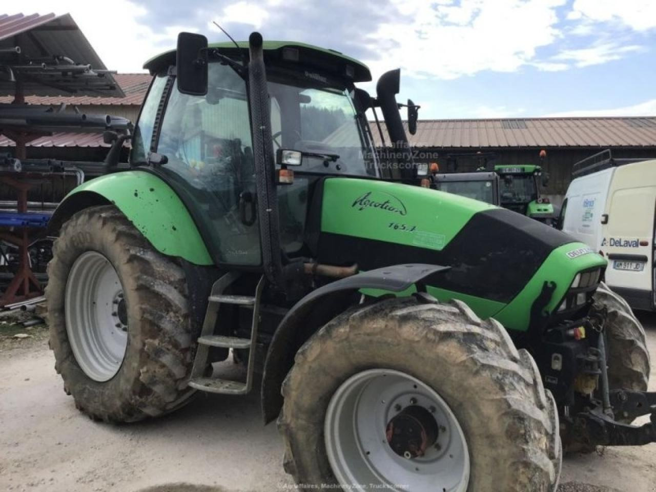 Deutz-Fahr agrotron 165.7 - Tractor: foto 2 Deutz-Fahr agrotron 165.7 - Tractor: foto 2