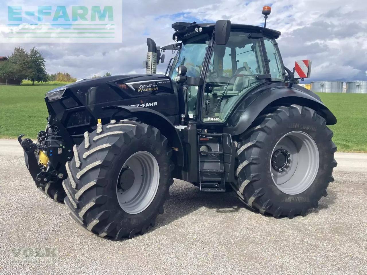 Deutz-Fahr agrotron 7250 ttv warrior TTV - Tractor: foto 1 Deutz-Fahr agrotron 7250 ttv warrior TTV - Tractor: foto 1