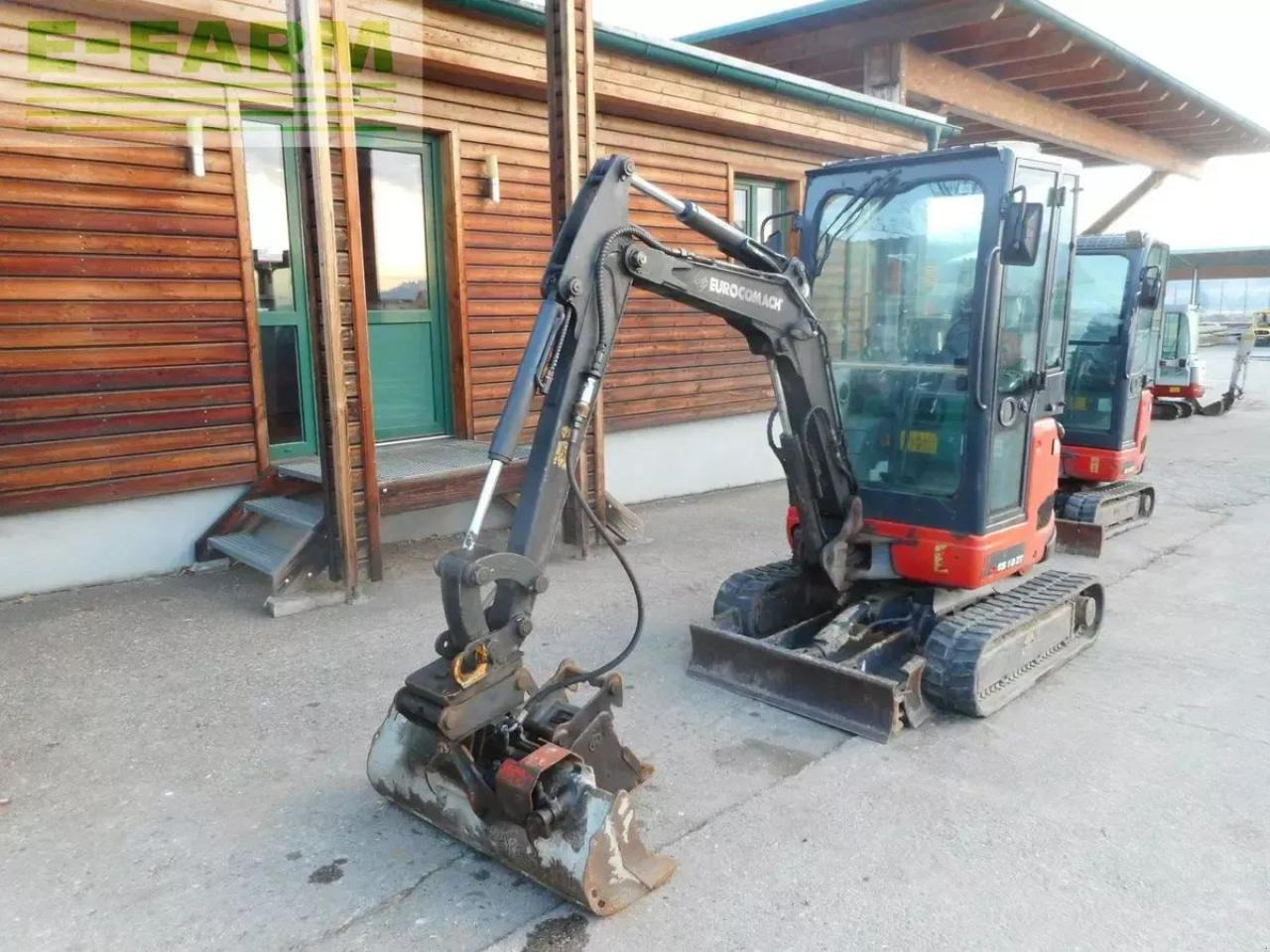 Euromacchine es 18 zt ( 1.750kg ) - Miniexcavadora: foto 2 Euromacchine es 18 zt ( 1.750kg ) - Miniexcavadora: foto 2