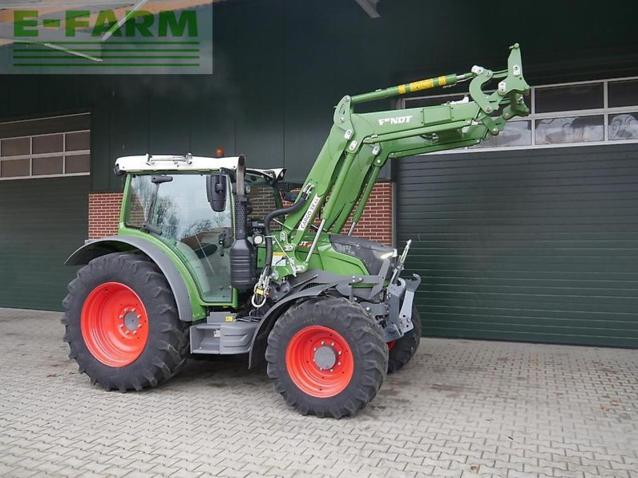 Fendt 211 s vario gen3 profi setting2 frontlader - Tractor: foto 1 Fendt 211 s vario gen3 profi setting2 frontlader - Tractor: foto 1