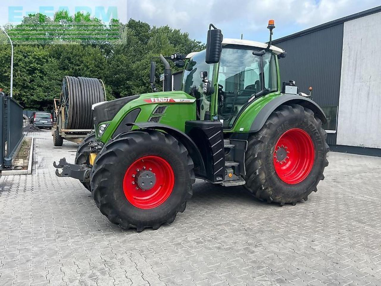 Fendt 724 gen6 profi+ - Tractor: foto 1 Fendt 724 gen6 profi+ - Tractor: foto 1