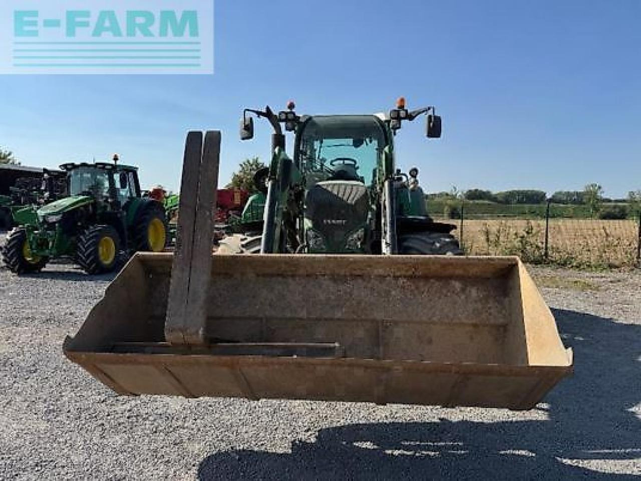 Fendt 724 power - Tractor: foto 2 Fendt 724 power - Tractor: foto 2