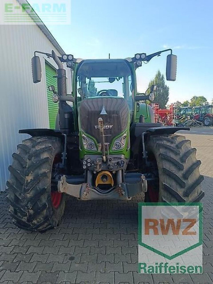 Fendt 724 vario - Tractor: foto 2 Fendt 724 vario - Tractor: foto 2