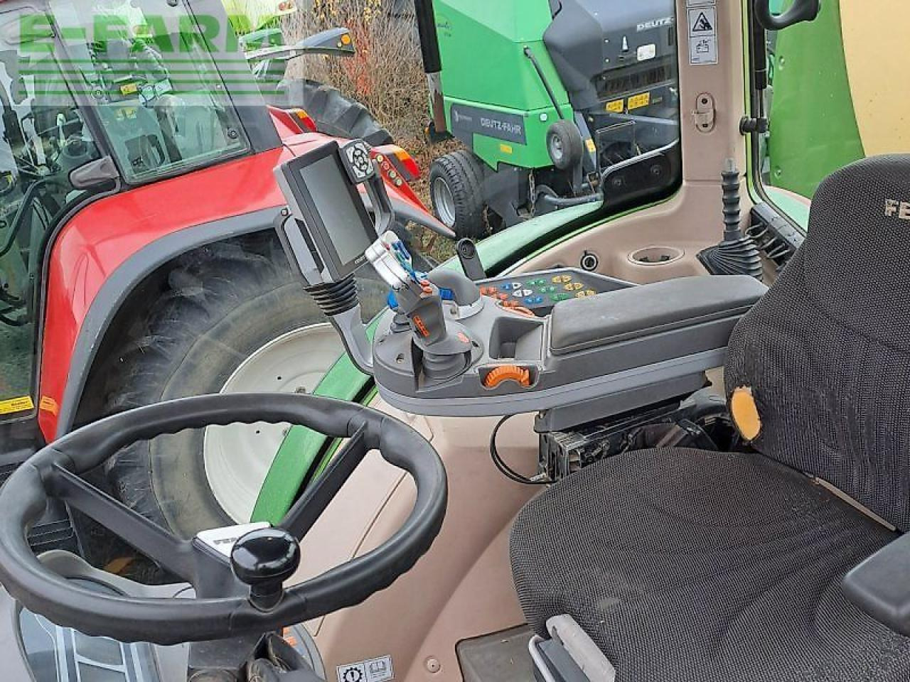 Tractor Fendt 724 vario power Power: foto 6