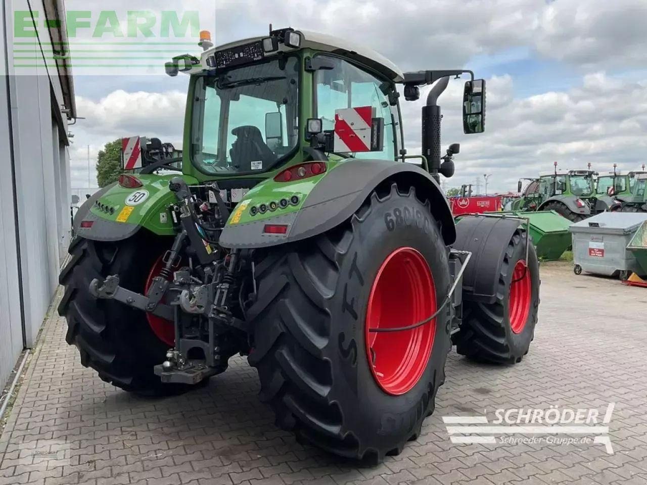 Fendt 724 vario s4 profi plus ProfiPlus - Tractor: foto 3 Fendt 724 vario s4 profi plus ProfiPlus - Tractor: foto 3