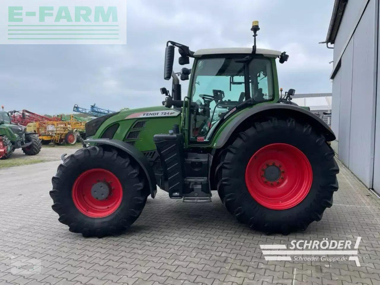 Fendt 724 vario s4 profi plus ProfiPlus - Tractor: foto 5 Fendt 724 vario s4 profi plus ProfiPlus - Tractor: foto 5