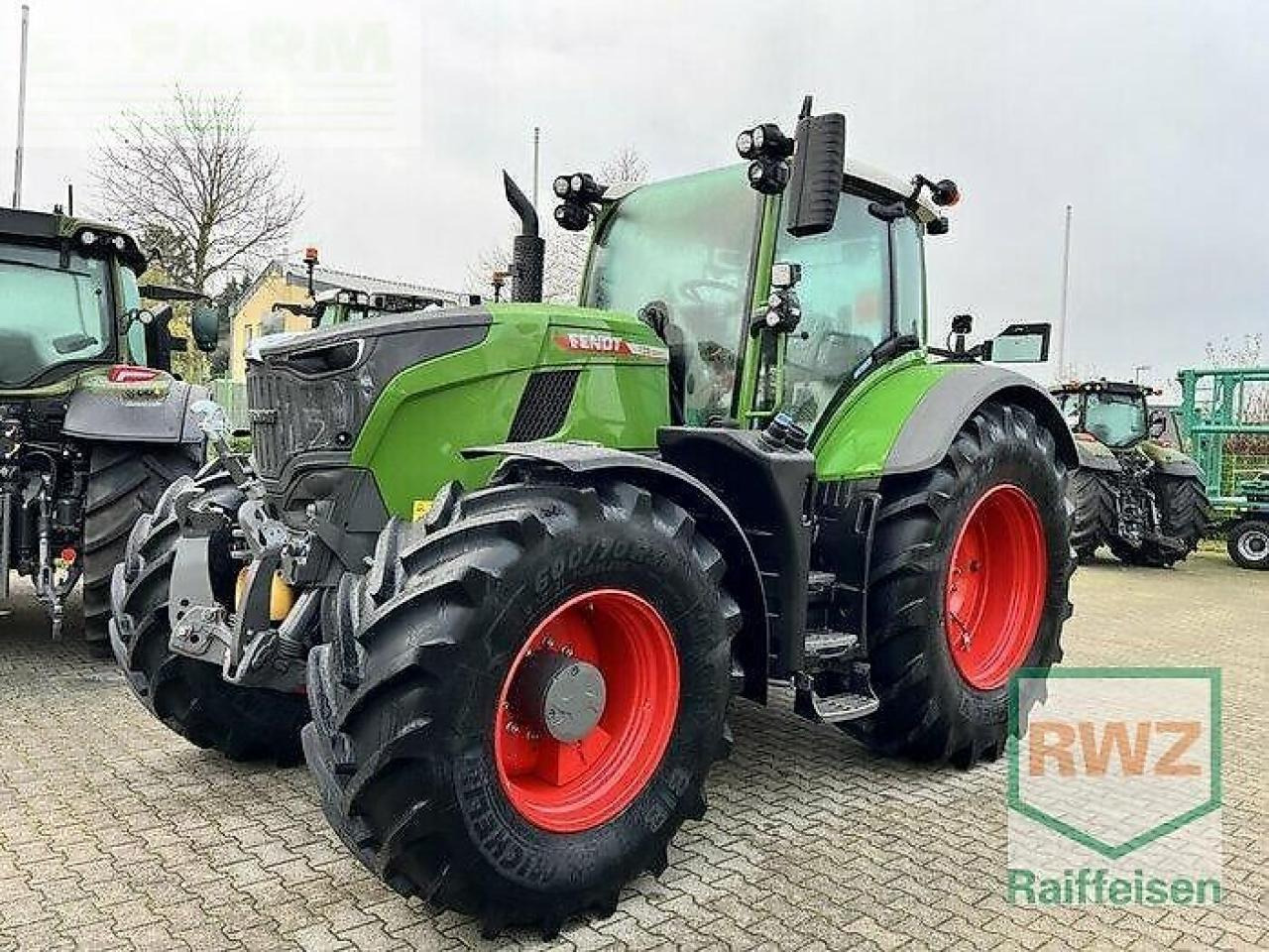 Fendt 728 gen7 powerplus - Tractor: foto 1 Fendt 728 gen7 powerplus - Tractor: foto 1