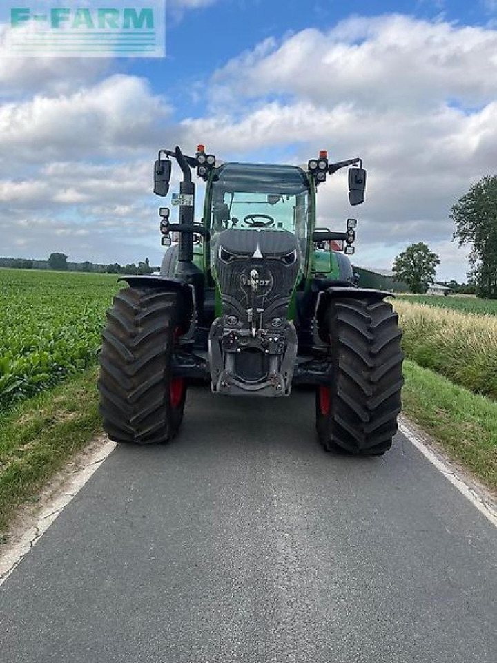 Fendt 728 power+ - Tractor: foto 3 Fendt 728 power+ - Tractor: foto 3