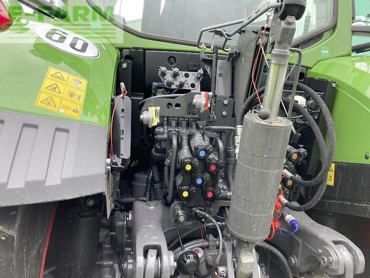 Tractor Fendt 728 vario gen7 profi plus ProfiPlus: foto 14 Tractor Fendt 728 vario gen7 profi plus ProfiPlus: foto 14