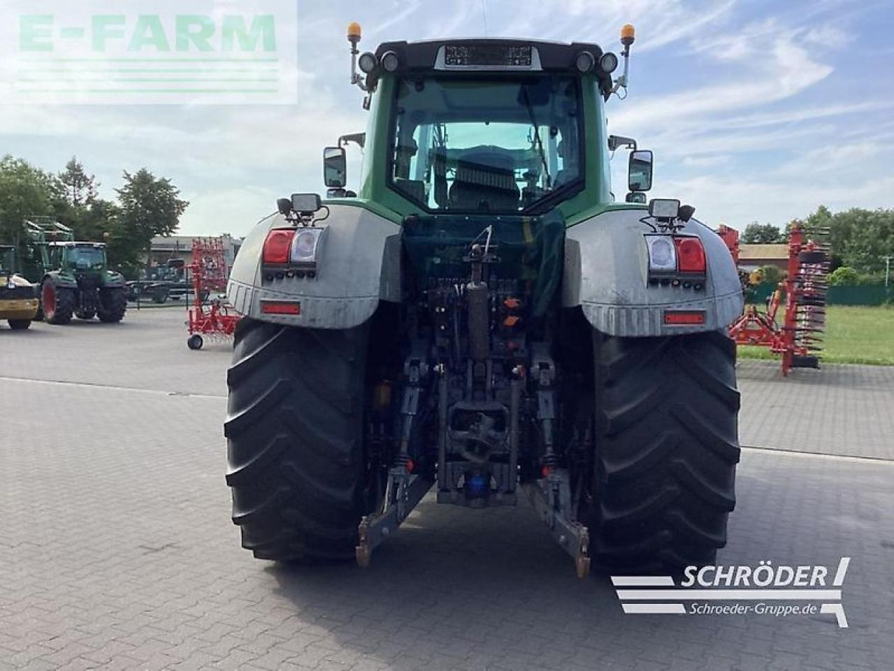 Fendt 824 scr profi plus - Tractor: foto 4 Fendt 824 scr profi plus - Tractor: foto 4