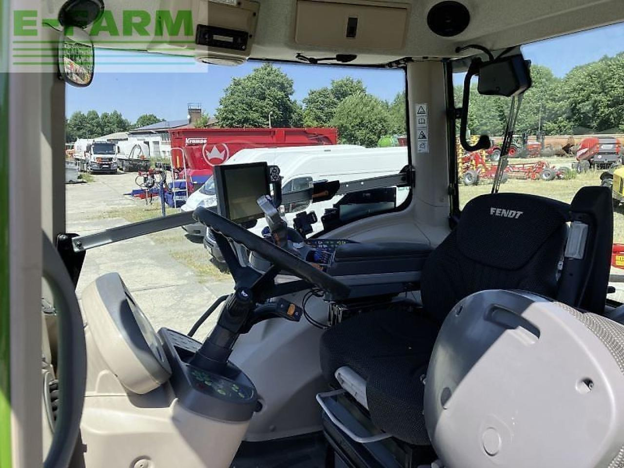 Tractor Fendt 826 vario s4 profi plus ProfiPlus: foto 9 Tractor Fendt 826 vario s4 profi plus ProfiPlus: foto 9