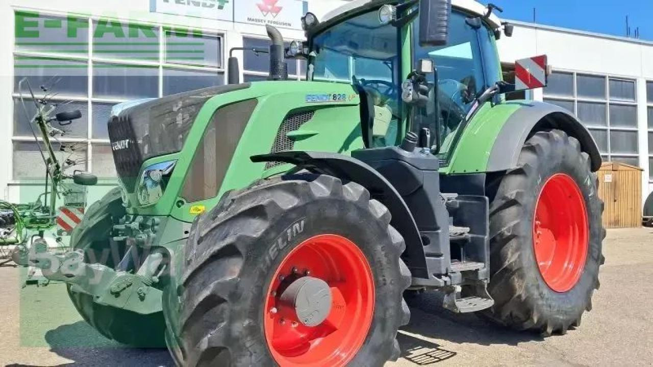 Fendt 828 s4 profi plus - Tractor: foto 1 Fendt 828 s4 profi plus - Tractor: foto 1