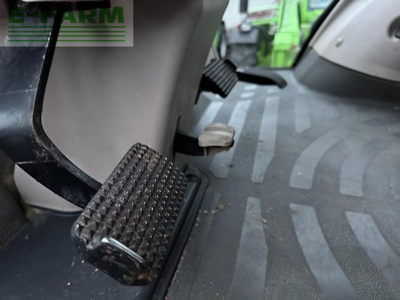 Tractor Fendt 828 vario profi+ plus / gps navi rtk trimble / tms ProfiPlus: foto 17 Tractor Fendt 828 vario profi+ plus / gps navi rtk trimble / tms ProfiPlus: foto 17