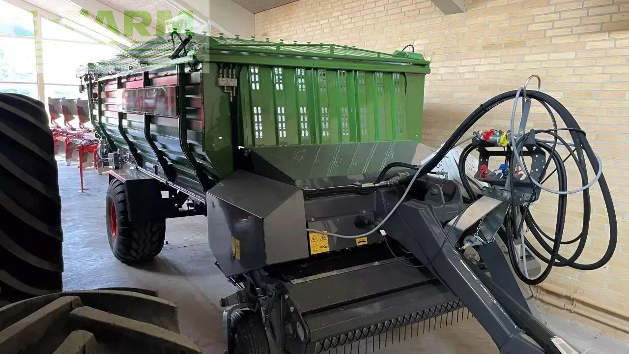 Fendt tigo 35s - Remolque autocargador: foto 1 Fendt tigo 35s - Remolque autocargador: foto 1