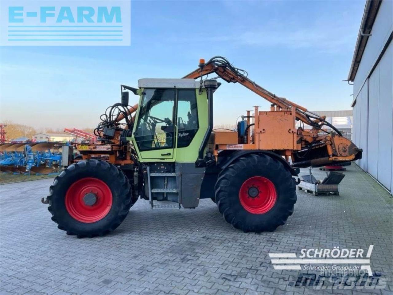 Fendt xylon 524 - Tractor: foto 4 Fendt xylon 524 - Tractor: foto 4