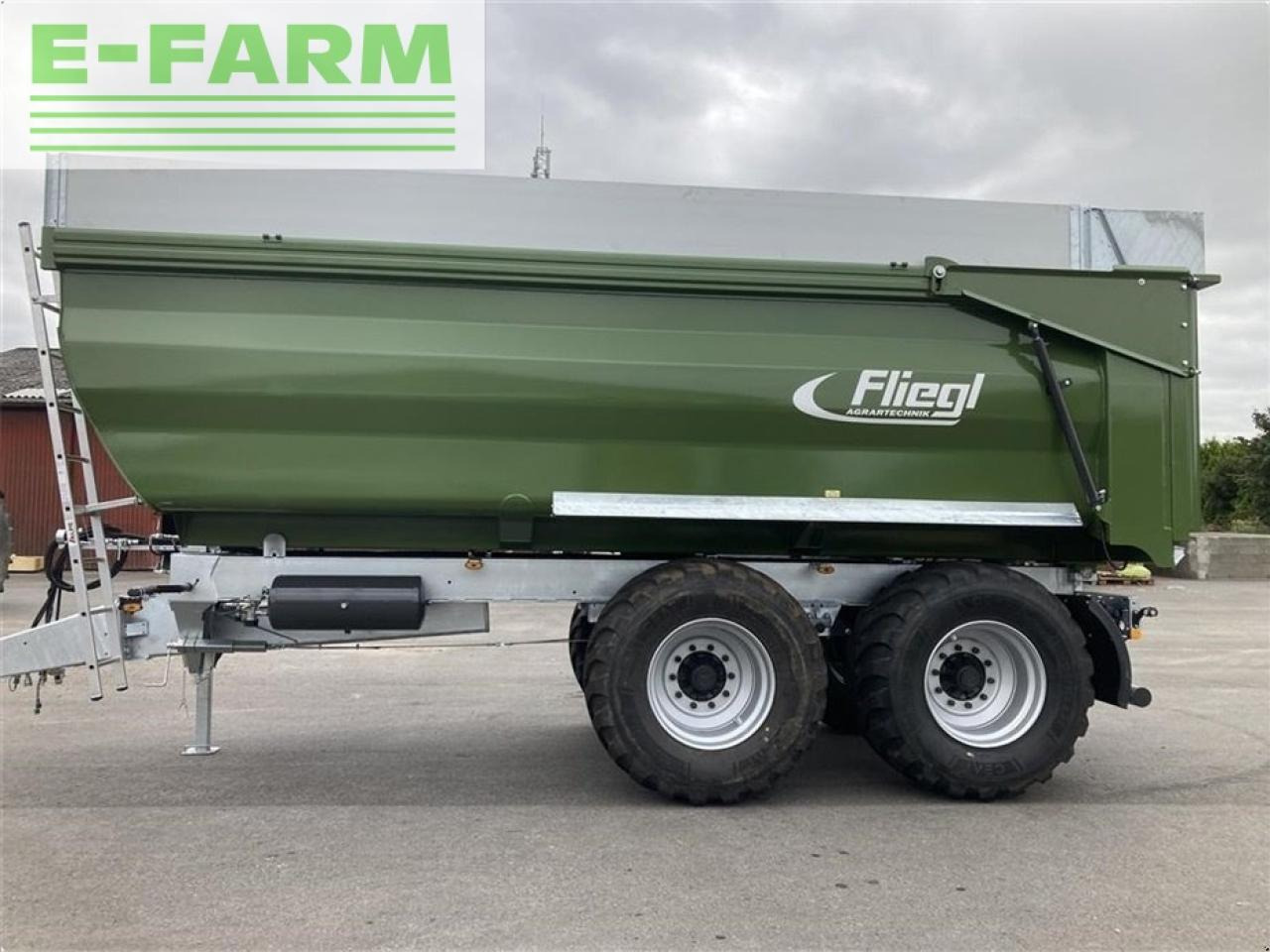 Fliegl tmk 264 fox profi m/400 mm kornoverbygning - Remolque volquete agrícola: foto 3 Fliegl tmk 264 fox profi m/400 mm kornoverbygning - Remolque volquete agrícola: foto 3