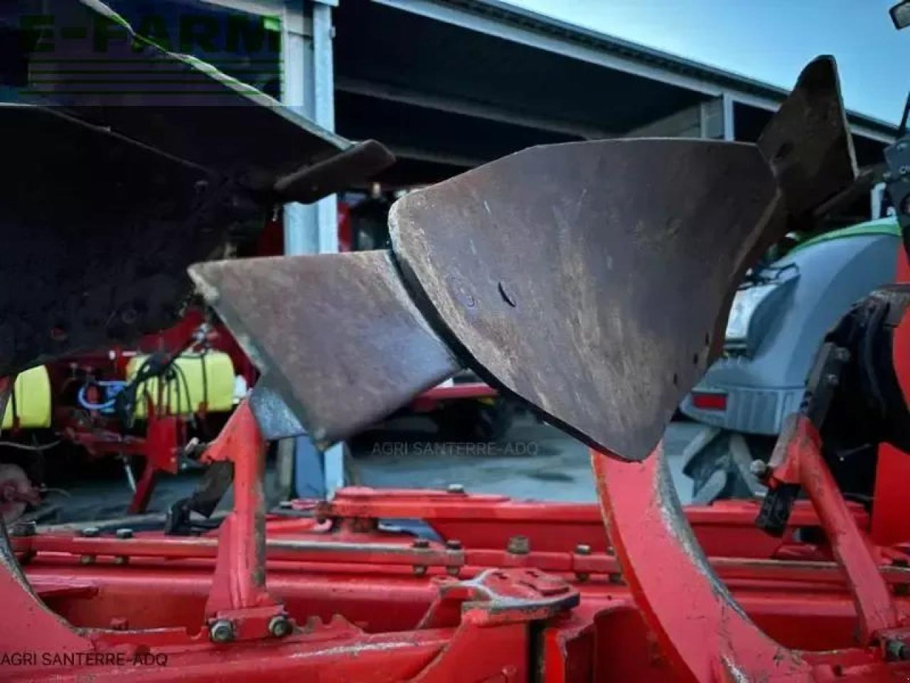 Gregoire Besson rwb9 - Arado: foto 3 Gregoire Besson rwb9 - Arado: foto 3