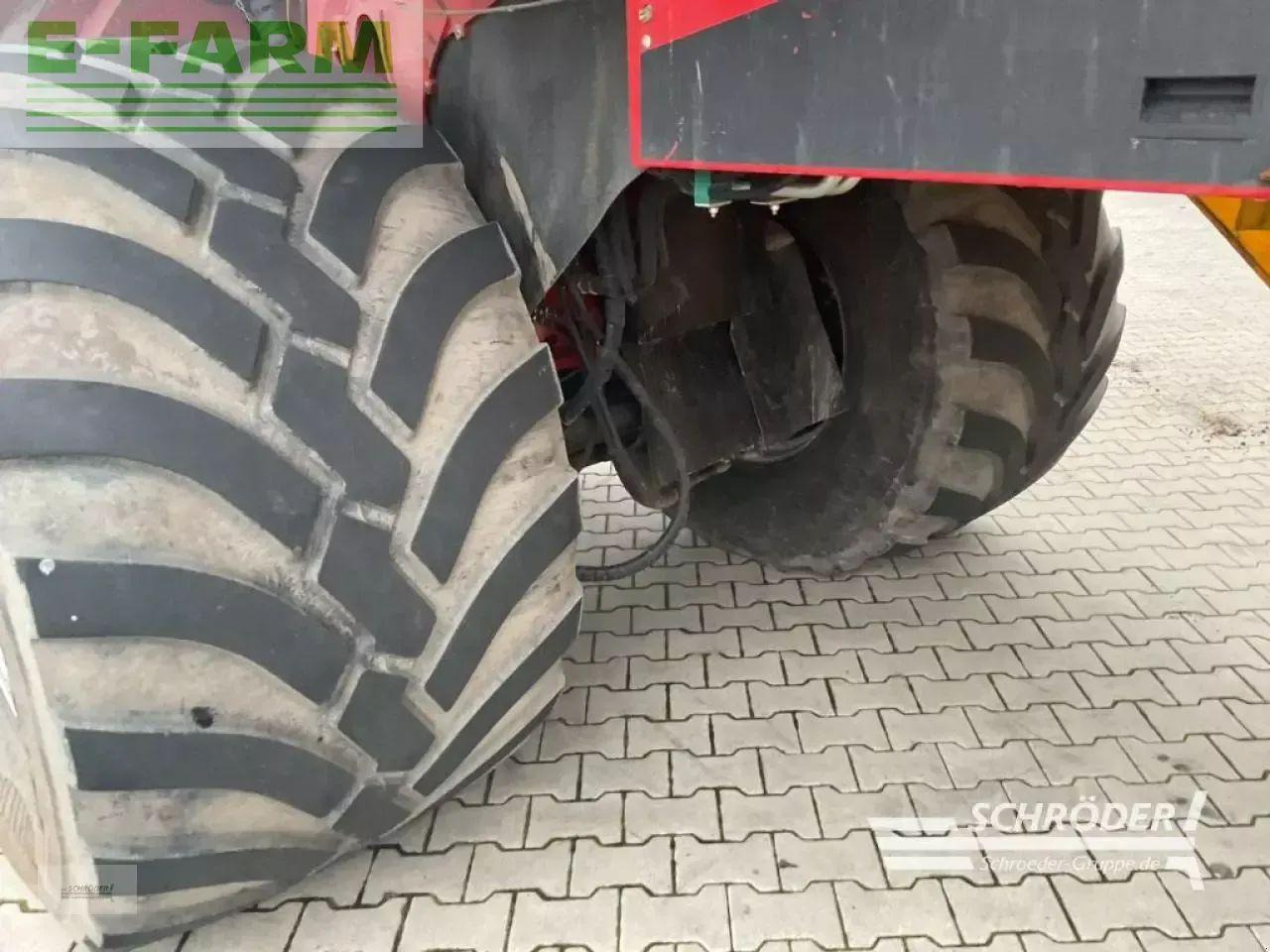 Grimme evo 280 - Arrancadora de patatas: foto 3 Grimme evo 280 - Arrancadora de patatas: foto 3