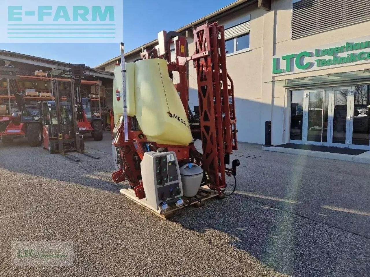 Hardi mega 12 - Pulverizador arrastrado: foto 1 Hardi mega 12 - Pulverizador arrastrado: foto 1