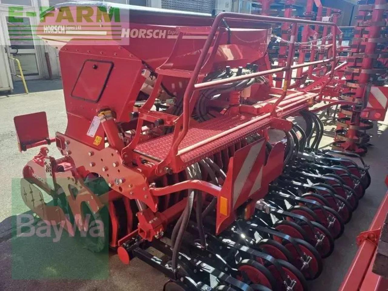 Horsch express 3 kr - Combinado de siembra: foto 3 Horsch express 3 kr - Combinado de siembra: foto 3