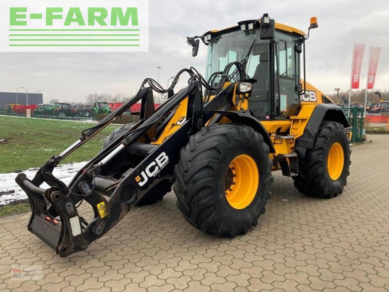 JCB 419s agri super high lift - Miniexcavadora: foto 1 JCB 419s agri super high lift - Miniexcavadora: foto 1