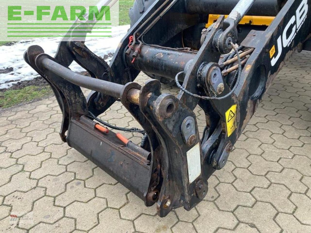 JCB 419s agri super high lift - Miniexcavadora: foto 2 JCB 419s agri super high lift - Miniexcavadora: foto 2