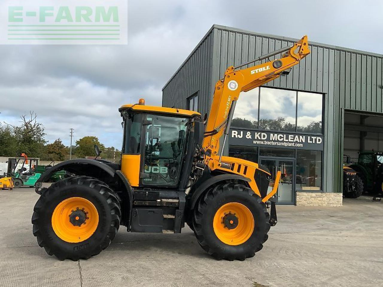 JCB 4220 fastrac (st24632) - Tractor: foto 1 JCB 4220 fastrac (st24632) - Tractor: foto 1