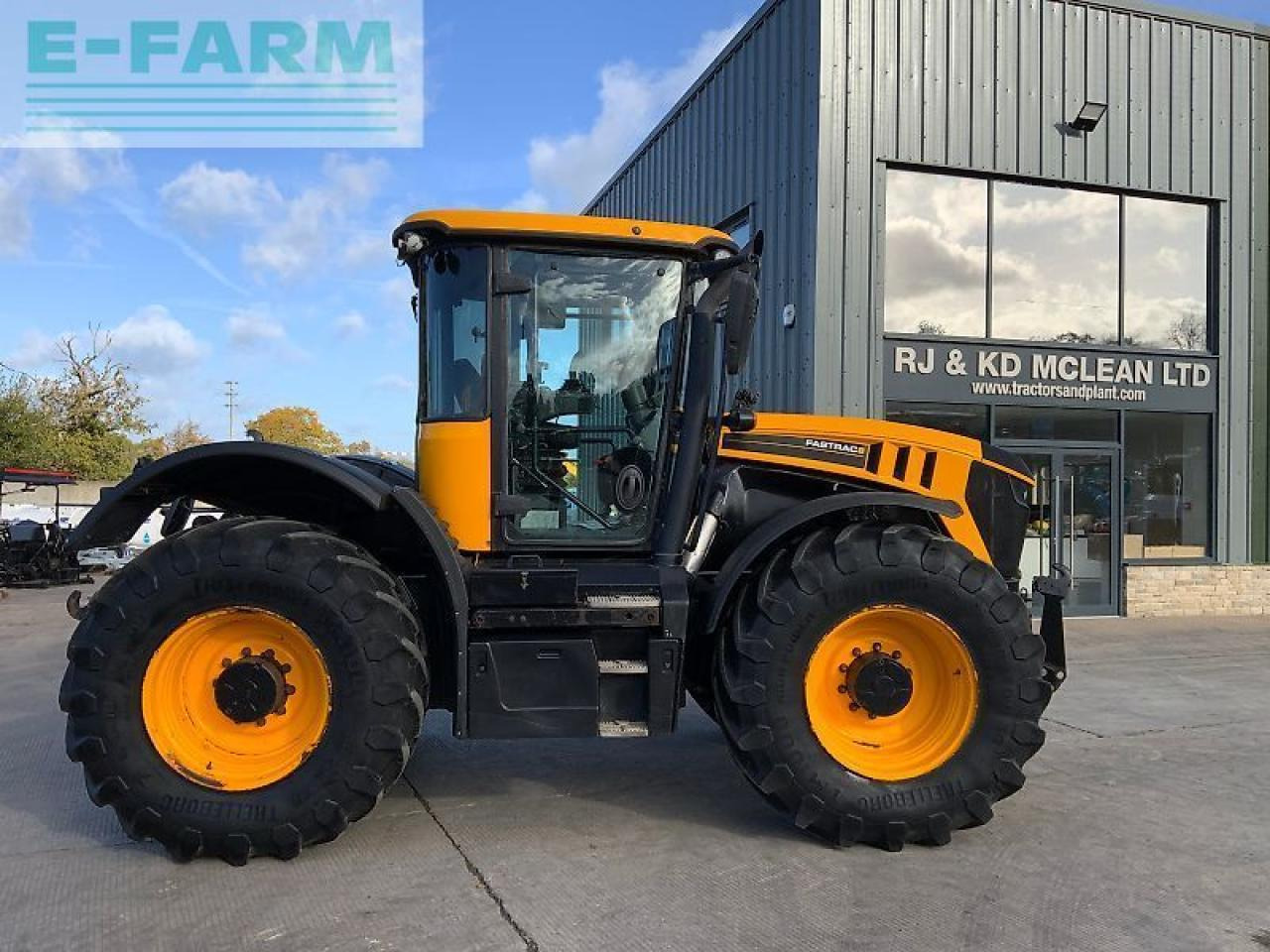 JCB 4220 fastrac tractor (st24436) - Tractor: foto 1 JCB 4220 fastrac tractor (st24436) - Tractor: foto 1