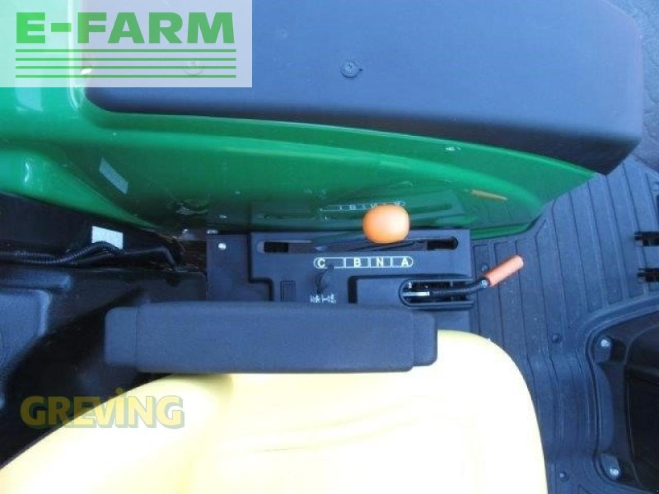 John Deere 4066m - Tractor: foto 5 John Deere 4066m - Tractor: foto 5