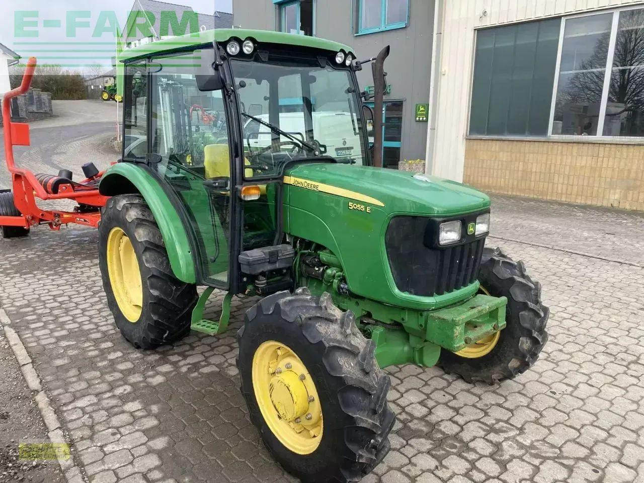 Tractor John Deere 5055e: foto 7 Tractor John Deere 5055e: foto 7
